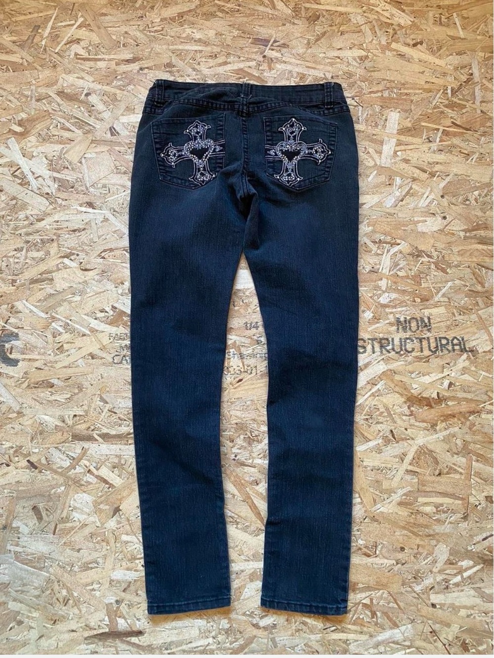 Slim Black Y2K Skinny Jeans with Embroidered Cross Back Pockets - Women